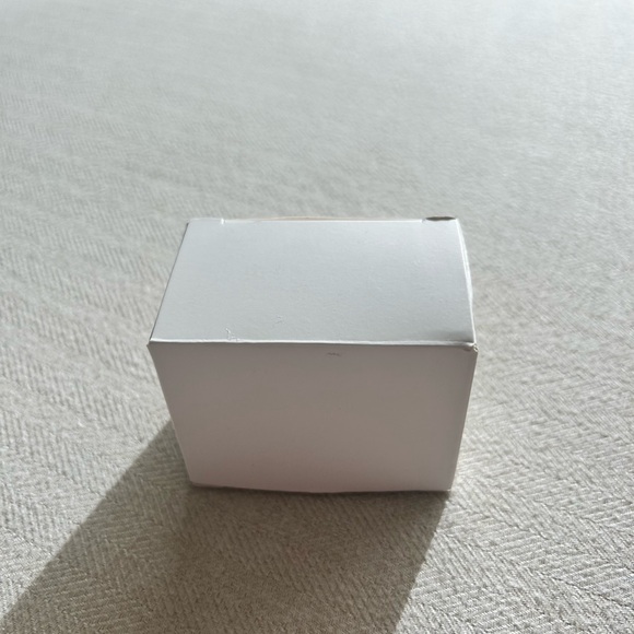 Ring box - Picture 4 of 4